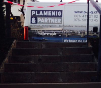 Renovation: Outside staircase set new paving stone and lay